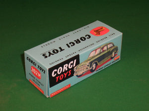 Corgi Toys #202M Morris Cowley Saloon - Mechanical.