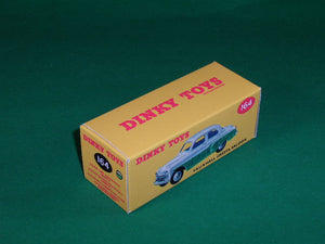 Dinky Toys #164 Vauxhall Cresta.