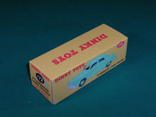 Load image into Gallery viewer, Dinky Toys #172 Studebaker Land Cruiser.
