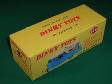 Load image into Gallery viewer, Dinky Toys #188 4 - Berth Caravan.