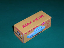 Load image into Gallery viewer, Dinky Toys #189 Triumph Herald.