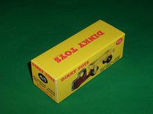 Load image into Gallery viewer, Dinky Toys #415 (# 33w) Mechanical Horse & Open Wagon.