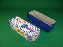 Load image into Gallery viewer, Dinky Toys #512 (#912) Guy Flat Truck - stripes.