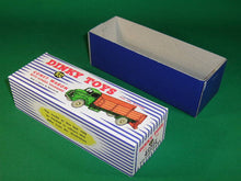 Load image into Gallery viewer, Dinky Toys #932 (#532) Comet Wagon with Hinged Tailboard.