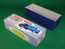 Load image into Gallery viewer, Dinky Toys #932 (#532) Comet Wagon with Hinged Tailboard.