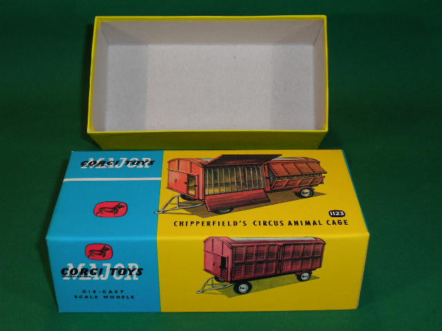 Corgi Toys. #1123 Chipperfield's Circus Animal Cage (lid and base type box).