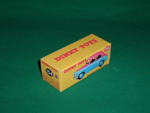 Dinky Toys #154 (# 40f) Hillman Minx.