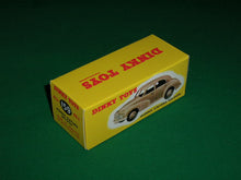 Load image into Gallery viewer, Dinky Toys #159 (# 40g) Morris Oxford Saloon.
