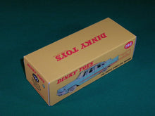 Load image into Gallery viewer, Dinky Toys #192 De Soto Fireflite Sedan.