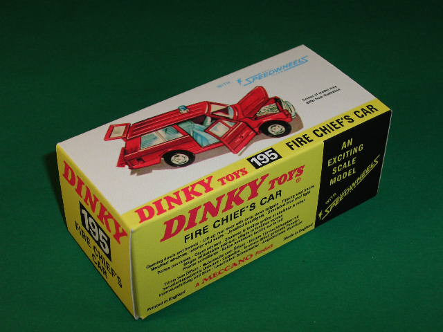 Dinky Toys #195 Fire Chief's Car (Range Rover).