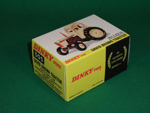 Load image into Gallery viewer, Dinky Toys #305 David Brown Tractor.