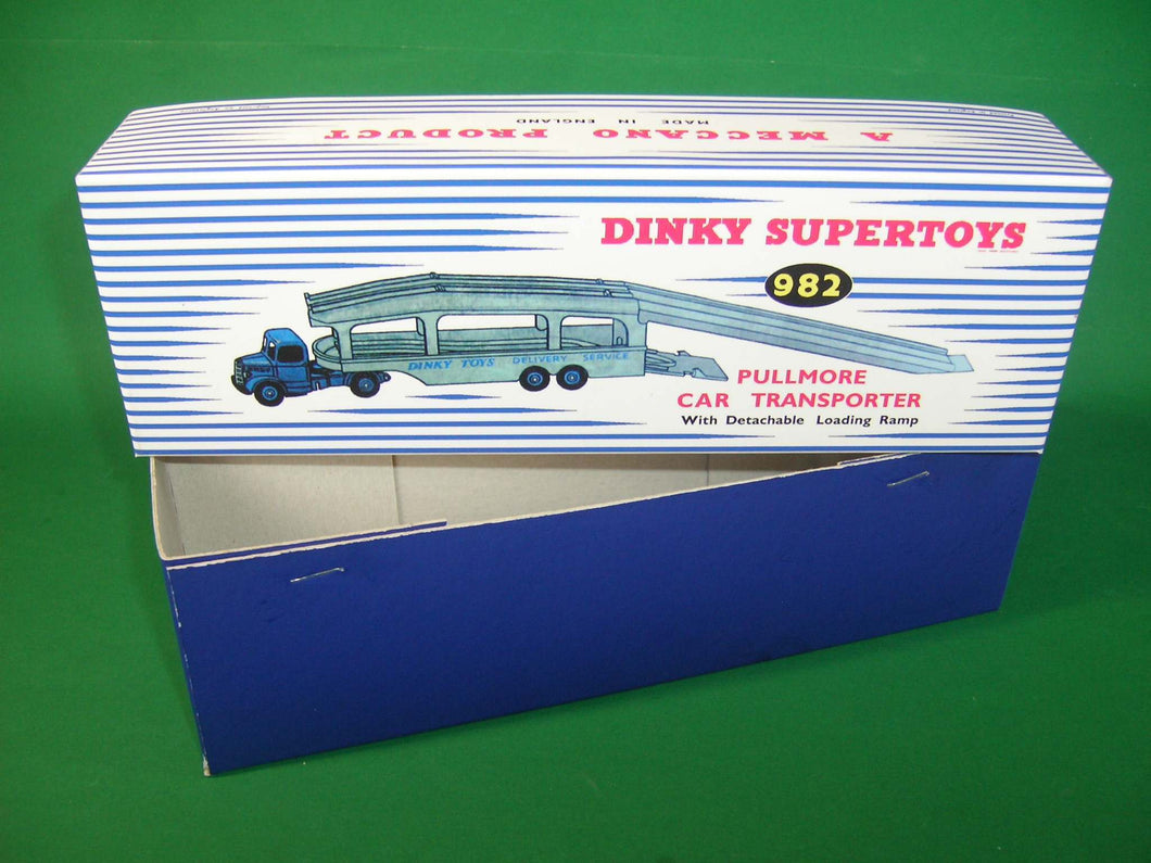 Dinky Toys #982LR Pullmore Car Transporter with Loading Ramp.