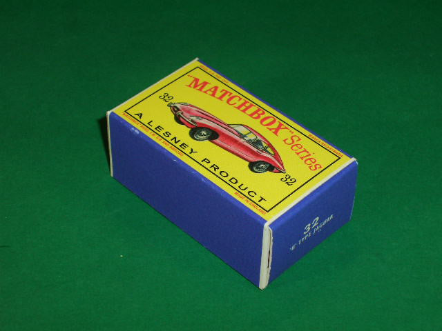 Matchbox 1-75 Regular Wheels #32b E' Type Jaguar.